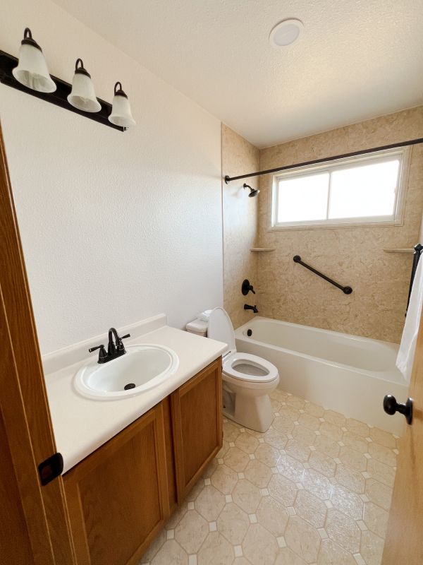 Top Bathroom Remodeling Companies in Vero Beach, FL